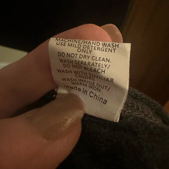 Plus Size 3X gray lightweight floral tee shirt NWOT - Picture 6 of 6